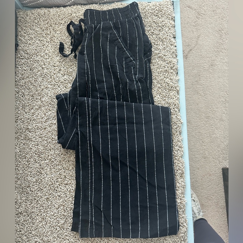 Black and white stripped pants